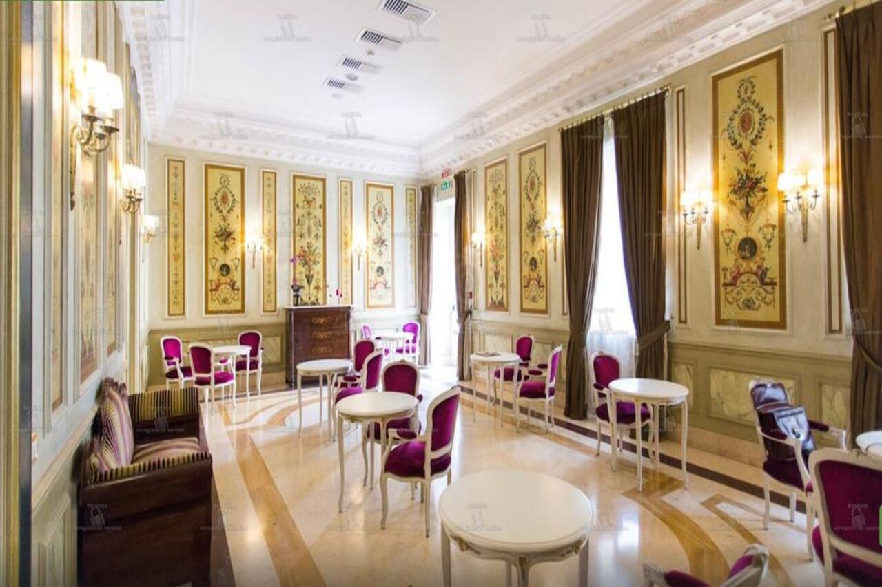 One 4* Catania