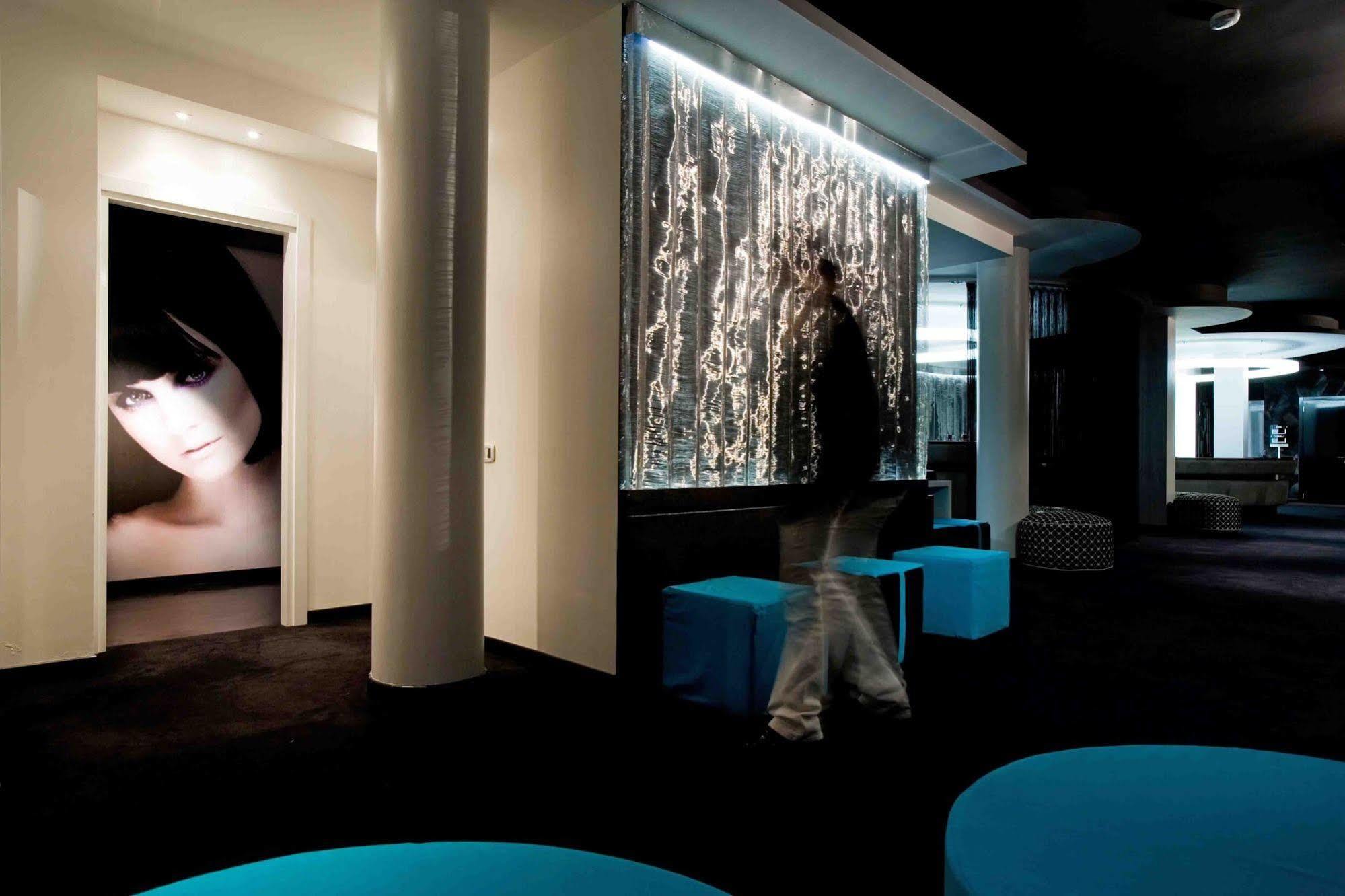 One Hotel 4*